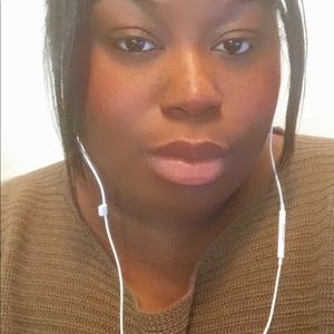 Meet your Posher, Kat